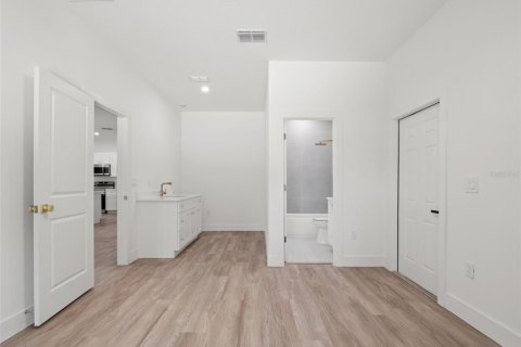 Casa en venta en Apopka, Florida, 4 dormitorios, 178.74 m2 № 2236824 - foto 19