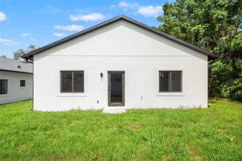Casa en venta en Apopka, Florida, 4 dormitorios, 178.74 m2 № 2236824 - foto 4