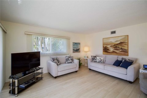 Condominio en venta en Sarasota, Florida, 2 dormitorios, 101.73 m2 № 2103251 - foto 5