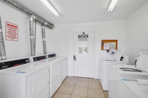 Condominio en venta en Sarasota, Florida, 2 dormitorios, 101.73 m2 № 2103251 - foto 28