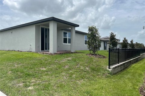 House in Lake Alfred, Florida 4 bedrooms, 184.69 sq.m. № 1771605 - photo 16