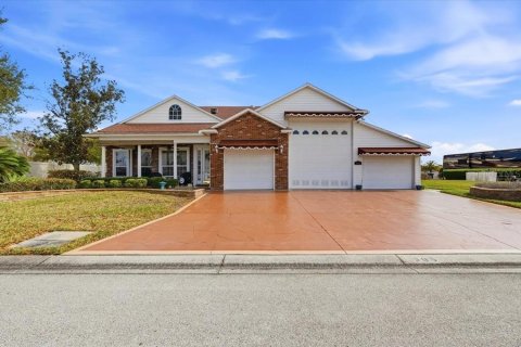 Casa en Polk City, Florida 2 dormitorios, 152.17 m2 № 2134710