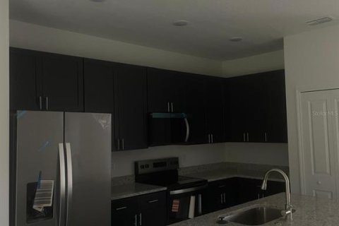 Villa ou maison à vendre à Ocala, Floride: 4 chambres, 169.73 m2 № 2214916 - photo 3