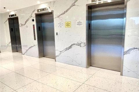 Copropriété à vendre à Aventura, Floride: 1 chambre, 84.82 m2 № 2003689 - photo 6