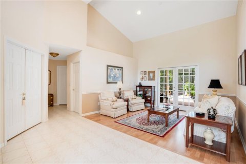 House in Orlando, Florida 4 bedrooms, 235.41 sq.m. № 1659279 - photo 4