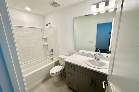 Touwnhouse à louer à Sarasota, Floride: 2 chambres, 111.67 m2 № 2406391 - photo 16