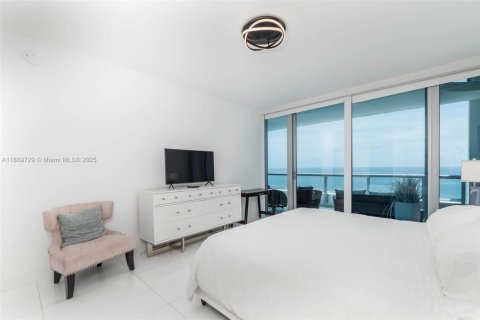 Condominio en alquiler en Miami Beach, Florida, 2 dormitorios, 100.71 m2 № 1895870 - foto 11