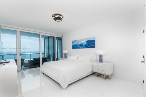 Condominio en alquiler en Miami Beach, Florida, 2 dormitorios, 100.71 m2 № 1895870 - foto 10