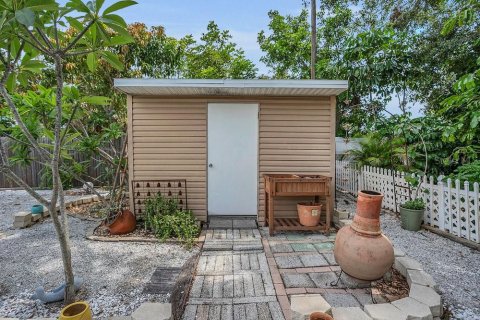 House in Bradenton, Florida 2 bedrooms, 130.25 sq.m. № 1802140 - photo 18