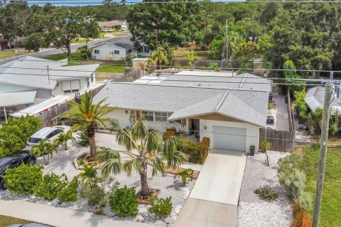 House in Bradenton, Florida 2 bedrooms, 130.25 sq.m. № 1802140 - photo 19