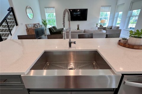Villa ou maison à louer à Orlando, Floride: 4 chambres, 231.98 m2 № 2165972 - photo 21