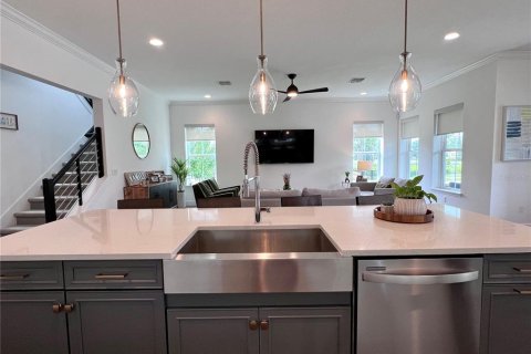 Villa ou maison à louer à Orlando, Floride: 4 chambres, 231.98 m2 № 2165972 - photo 23