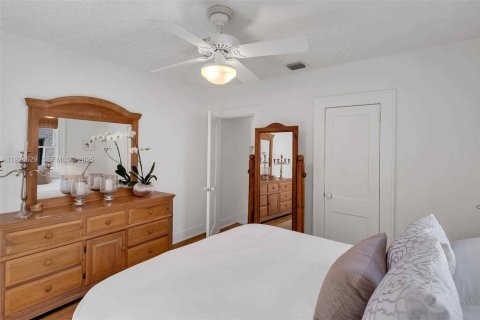 Casa en venta en Miami Shores, Florida, 2 dormitorios, 99.68 m2 № 1984192 - foto 26