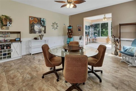 Casa en venta en DeLand, Florida, 4 dormitorios, 285.21 m2 № 2152085 - foto 13
