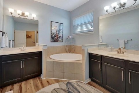 Casa en venta en DeLand, Florida, 4 dormitorios, 285.21 m2 № 2152085 - foto 23