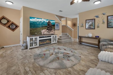 Casa en venta en DeLand, Florida, 4 dormitorios, 285.21 m2 № 2152085 - foto 6
