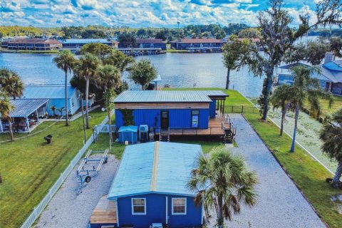 House in Astor, Florida 2 bedrooms, 144.56 sq.m. № 2396356 - photo 8