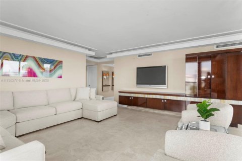 Снять в аренду кондоминиум в Авентура, Флорида 2 спальни, 169.55м2, № 1959099 - фото 4