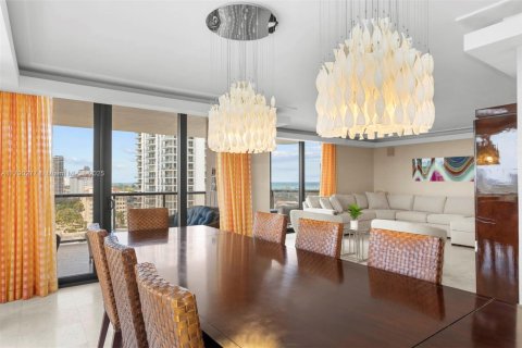 Снять в аренду кондоминиум в Авентура, Флорида 2 спальни, 169.55м2, № 1959099 - фото 10