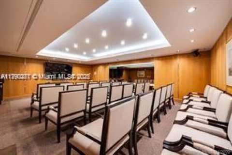 Снять в аренду кондоминиум в Авентура, Флорида 2 спальни, 169.55м2, № 1959099 - фото 26