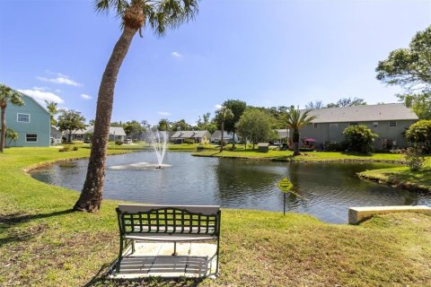 Condo in New Port Richey, Florida, 2 bedrooms  № 1681620 - photo 25