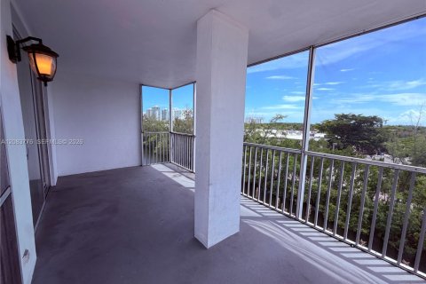 Condo à North Miami Beach, Floride, 2 chambres  № 2353572