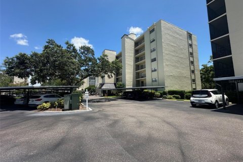 Condo in Clearwater, Florida, 2 bedrooms  № 1851716 - photo 23