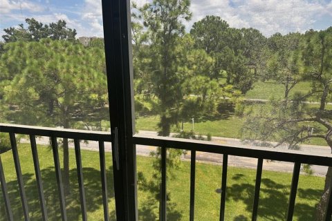Condo in Clearwater, Florida, 2 bedrooms  № 1851716 - photo 9