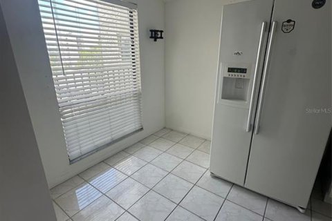 Condo in Clearwater, Florida, 2 bedrooms  № 1851716 - photo 5