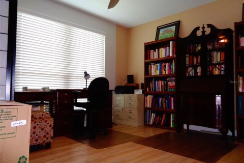 Condo in Orlando, Florida, 2 bedrooms  № 1810149 - photo 25