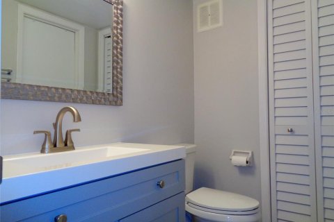 Condo in Orlando, Florida, 2 bedrooms  № 1810149 - photo 28