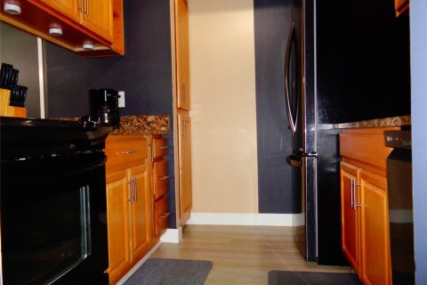 Condo in Orlando, Florida, 2 bedrooms  № 1810149 - photo 8