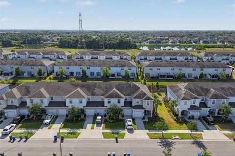 Townhouse in Riverview, Florida 3 bedrooms, 130.06 sq.m. № 2150751 - photo 2