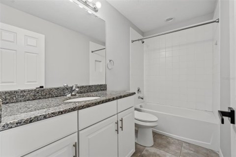Townhouse in Riverview, Florida 3 bedrooms, 130.06 sq.m. № 2150751 - photo 17