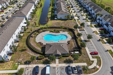 Townhouse in Riverview, Florida 3 bedrooms, 130.06 sq.m. № 2150751 - photo 8
