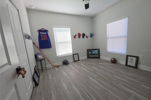 Villa ou maison à vendre à Tampa, Floride: 3 chambres, 121.61 m2 № 2437301 - photo 8