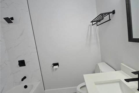 Villa ou maison à vendre à Tampa, Floride: 3 chambres, 121.61 m2 № 2437301 - photo 11