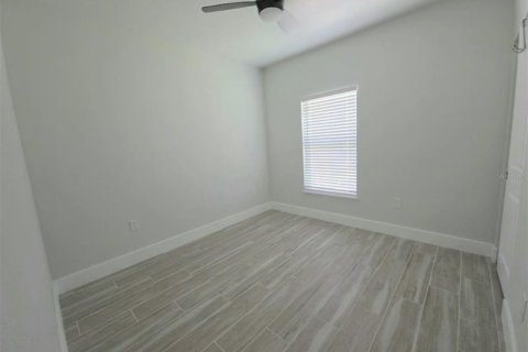 Villa ou maison à vendre à Tampa, Floride: 3 chambres, 121.61 m2 № 2437301 - photo 9