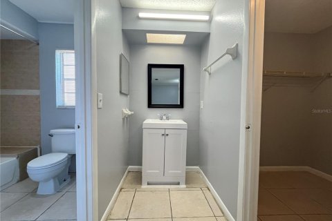 Appartement à louer à Lakeland, Floride: 2 chambres, 93.65 m2 № 2095003 - photo 11