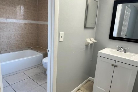 Appartement à louer à Lakeland, Floride: 2 chambres, 93.65 m2 № 2095003 - photo 13
