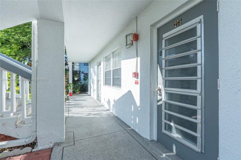 Condominio en venta en Deerfield Beach, Florida, 1 dormitorio, 65.03 m2 № 1962296 - foto 3