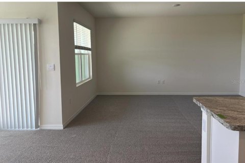 Casa en venta en Haines City, Florida, 3 dormitorios, 160.26 m2 № 2112364 - foto 14