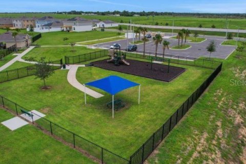 Casa en venta en Haines City, Florida, 3 dormitorios, 160.26 m2 № 2112364 - foto 16