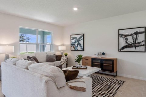Casa en venta en Haines City, Florida, 3 dormitorios, 160.26 m2 № 2112364 - foto 4