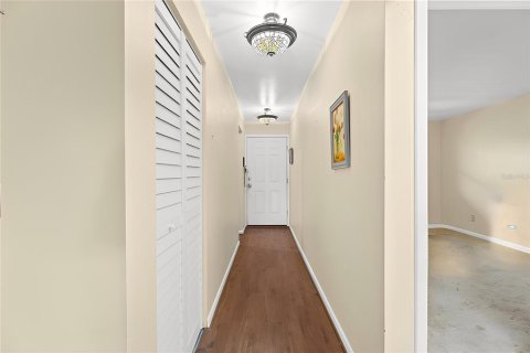 Condominio en venta en Winter Haven, Florida, 2 dormitorios, 128.02 m2 № 1557036 - foto 14