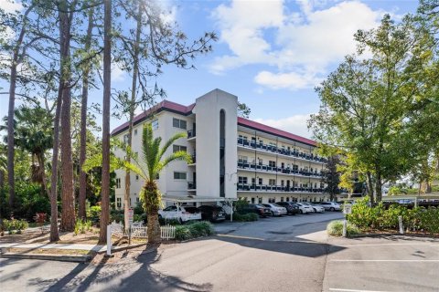 Condominio en venta en Winter Haven, Florida, 2 dormitorios, 128.02 m2 № 1557036 - foto 1