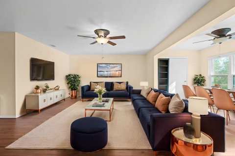Condominio en venta en Winter Haven, Florida, 2 dormitorios, 128.02 m2 № 1557036 - foto 5