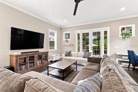 Casa en venta en Tampa, Florida, 4 dormitorios, 285.02 m2 № 2323990 - foto 12