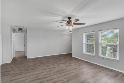 Casa en venta en Englewood, Florida, 2 dormitorios, 117.34 m2 № 1826194 - foto 9