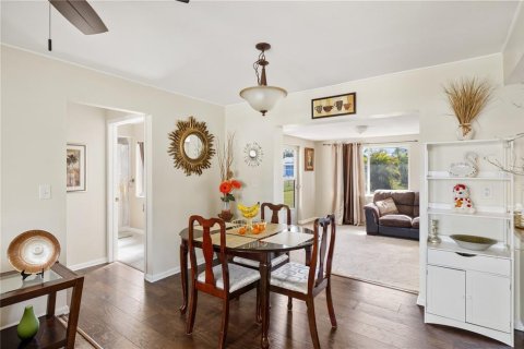 Villa ou maison à vendre à Port Charlotte, Floride: 2 chambres, 125.88 m2 № 1620427 - photo 4